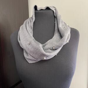 Karl Lagerfeld Women's Gray Knit Cats and Pearls Infinity Winter Scarf NWT